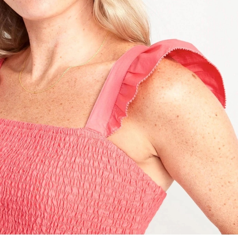 Old Navy Pink Smocked Ruffled crop Top - Picture 3 of 6